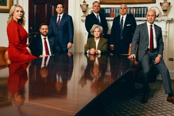 Vanity Fair Karoline Leavitt: Why These White House Photos Stirred So Much Reaction